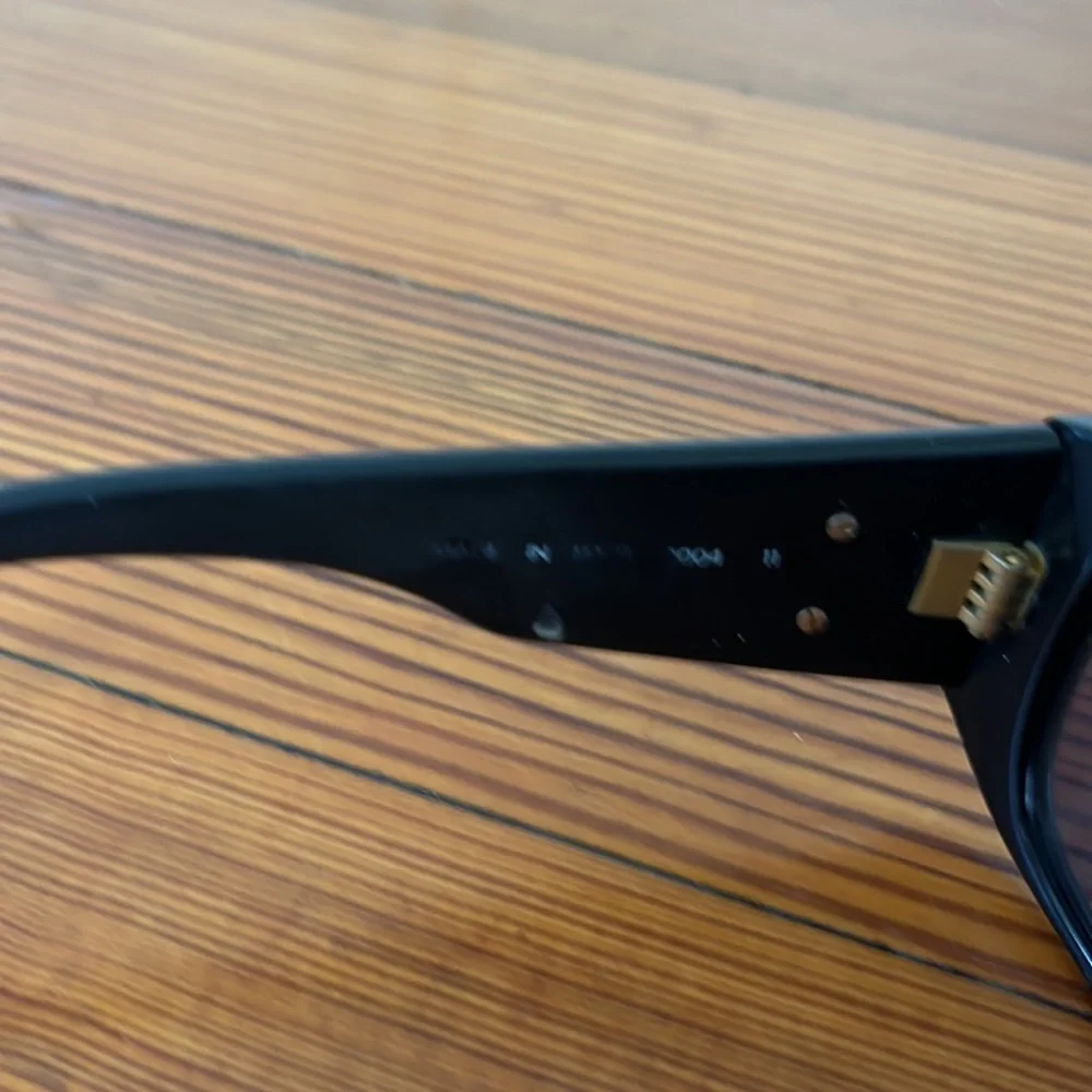 Vintage Chanel CC D frame - Picture 4 of 8